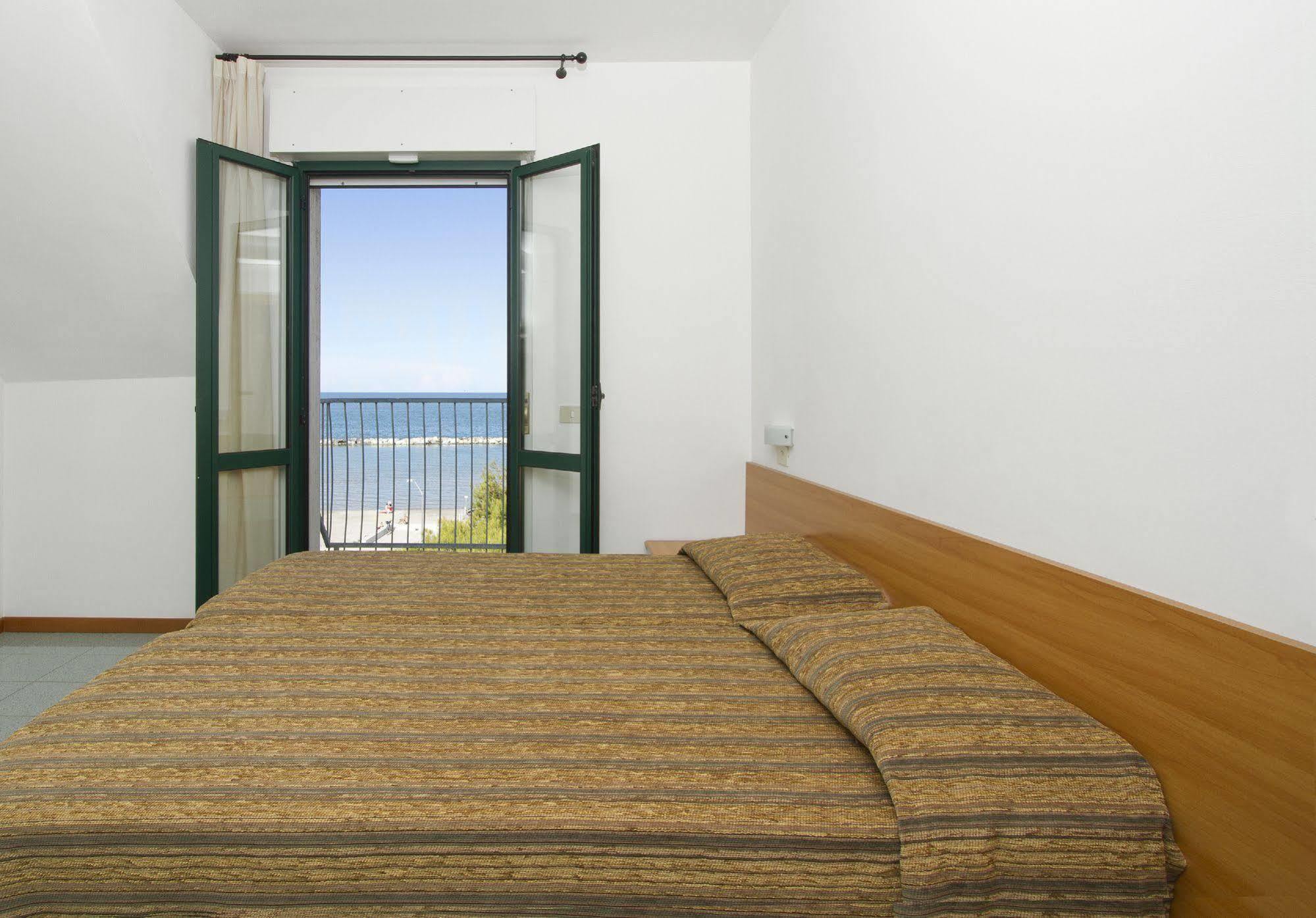 Residence Stella Marina クプラ・マリッティマ エクステリア 写真